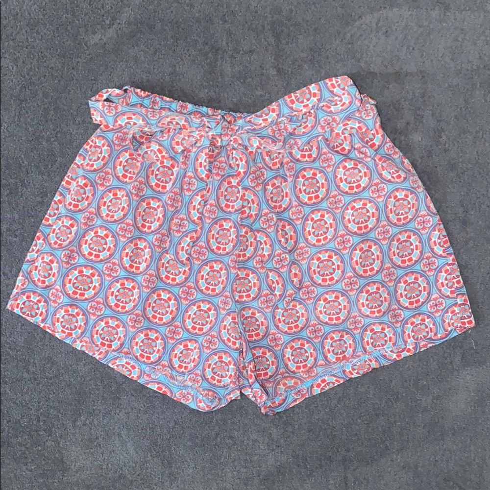 Alya Shorts w Tie-Belt